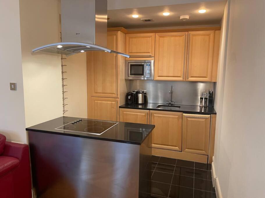 Appartamento Luxurious Serviced Apt Next To The City Of London And Tower Bridge Esterno foto